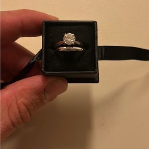 Engagement ring and Wedding Band set